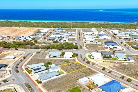 13 Bremer Pde, Jurien Bay, WA 6516