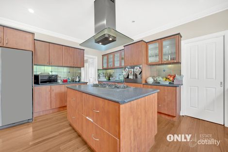 Property photo of 7 Blessing Rise Pakenham VIC 3810