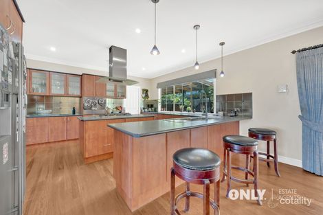 Property photo of 7 Blessing Rise Pakenham VIC 3810