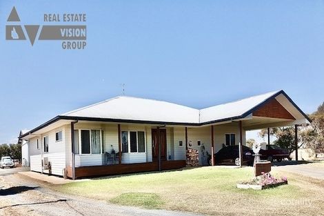 Property photo of 12C Edgewood Drive Emerald QLD 4720