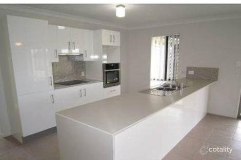 Property photo of 13 Petal Place Yamanto QLD 4305