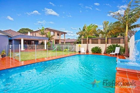 Property photo of 18 Carinya Avenue Brighton-Le-Sands NSW 2216