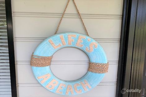 Property photo of 21 Merindah Street Coochiemudlo Island QLD 4184