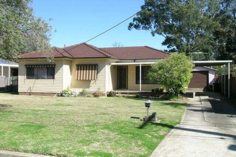 13 Serpentine St, Merrylands West, NSW 2160