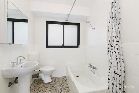 Property photo of 3/14 Pacific Parade Dee Why NSW 2099