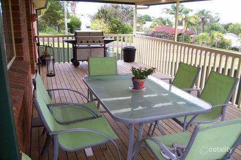Property photo of 6 Somerset Street Belmont North NSW 2280