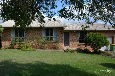 112 Hursley Rd, Newtown, QLD 4350