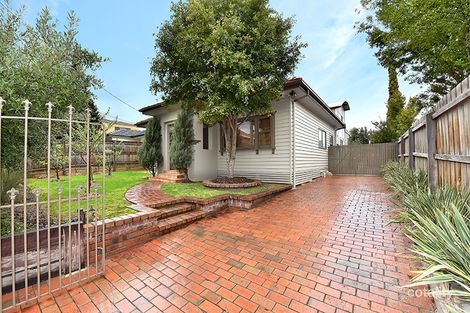 Property photo of 608 Centre Road Bentleigh VIC 3204