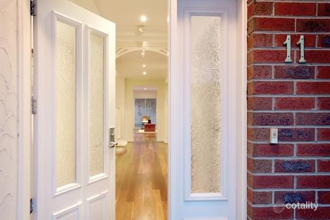 Property photo of 11 Macedon Close Caroline Springs VIC 3023