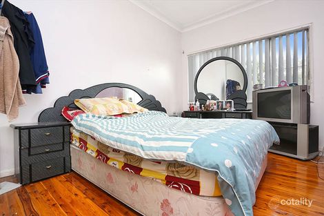 Property photo of 32 Foxlow Street Canley Heights NSW 2166