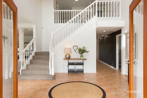 Property photo of 57 Amersham Crescent Carindale QLD 4152