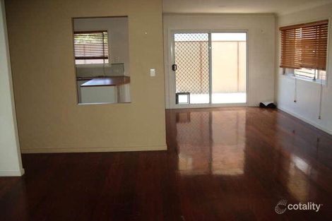 2/75 Eugaree St, Southport, QLD 4215