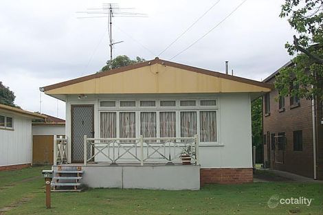 Property photo of 18 Miami Shore Parade Miami QLD 4220