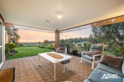 11 Grieve Way, Bedfordale, WA 6112