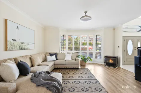 Property photo of 13 Merimbula Close Flinders NSW 2529
