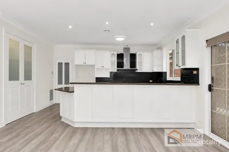 Property photo of 10 Hannah Avenue Hillside VIC 3037