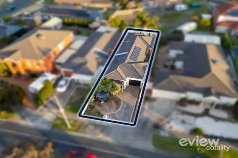 Property photo of 2/227 Hogans Road Hoppers Crossing VIC 3029