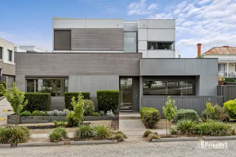 1/36 Bayne St, North Bendigo, VIC 3550