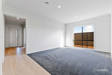 Property photo of 39 Evans Way Lucas VIC 3350