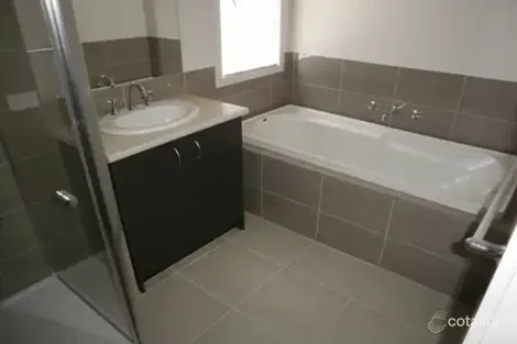 Property photo of 17 Florey Avenue Point Cook VIC 3030