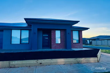 10 Benhar St, Thornhill Park, VIC 3335