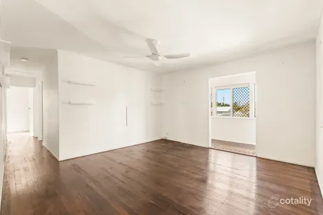 Property photo of 98 Alexandra Street Sandgate QLD 4017
