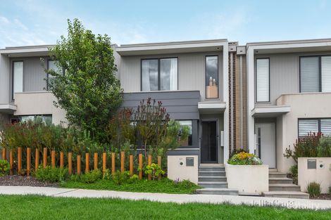 Property photo of 37 Camera Walk Coburg North VIC 3058
