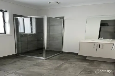 Property photo of 16 Silvertop Street Lucknow VIC 3875