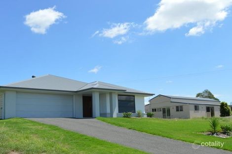 Property photo of 2 Ridgevale Drive Regency Downs QLD 4341