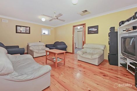 Property photo of 28 Hinkler Crescent Modbury Heights SA 5092