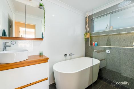 Property photo of 38 Corndew Crescent Werrington Downs NSW 2747