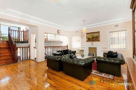 Property photo of 30 Erang Street Carss Park NSW 2221