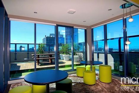 Property photo of 902/181 A'Beckett Street Melbourne VIC 3000