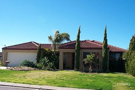 62 Redcliffe Ave, Marangaroo, WA 6064