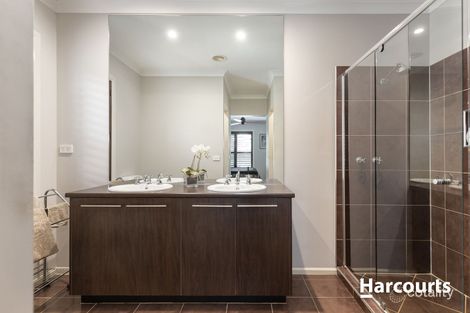 Property photo of 6 Isobel Parade Beaconsfield VIC 3807