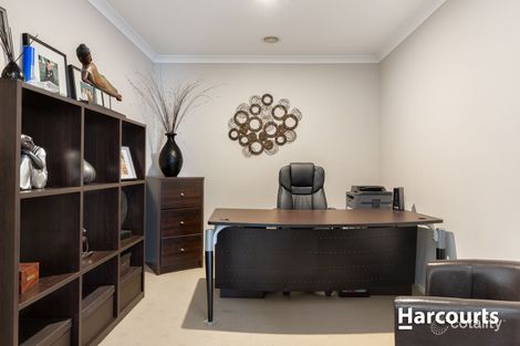 Property photo of 6 Isobel Parade Beaconsfield VIC 3807