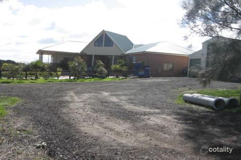 Property photo of 30 Captain Pearson Drive Mickleham VIC 3064