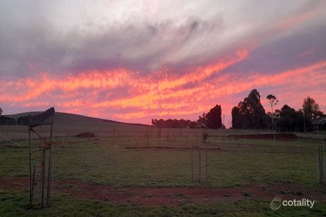 399 Mollongghip Rd, Mollongghip, VIC 3352