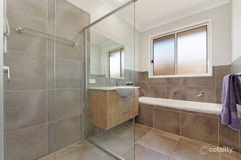Property photo of 56 Whitsunday Circuit Pimpama QLD 4209