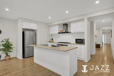 Property photo of 17 Bruckner Drive Point Cook VIC 3030