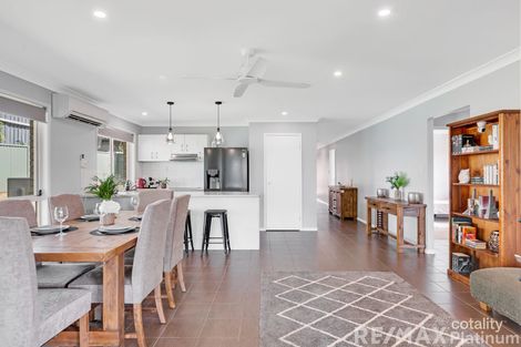 Property photo of 5 Damber Close Morayfield QLD 4506