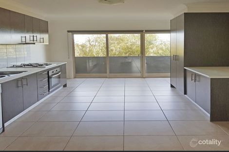 Property photo of 64 Annecy Lane Pakenham VIC 3810