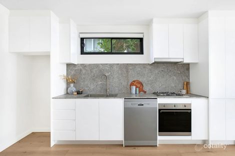 Property photo of 2/5 Myrtle Street Botany NSW 2019
