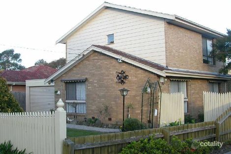 51 Silverton Dr, Ferntree Gully, VIC 3156