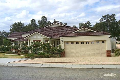 2 Sherbrooke Gdns, Bibra Lake, WA 6163