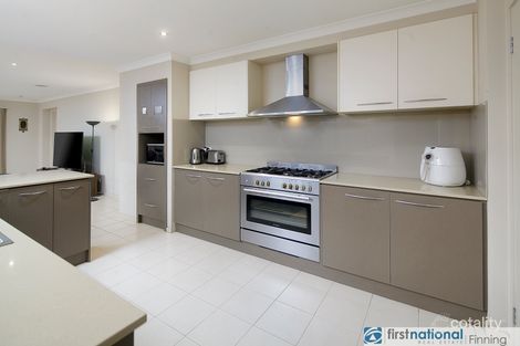 Property photo of 3 Pimelea Avenue Lynbrook VIC 3975