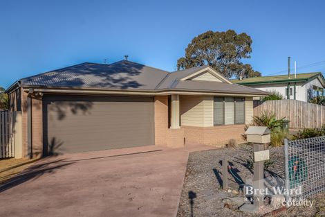 37 Bay Rd, Eagle Point, VIC 3878