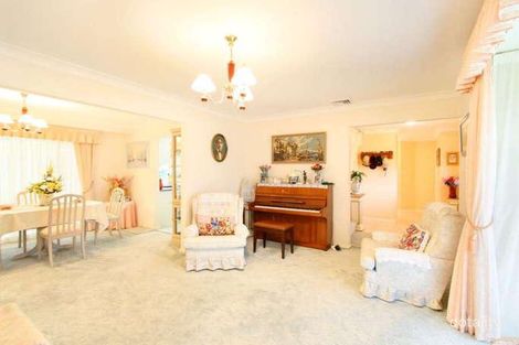 Property photo of 10 Heritage Court Dural NSW 2158