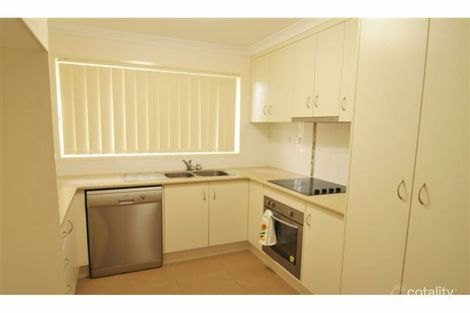 Property photo of 17 Doongarra Crescent Gracemere QLD 4702