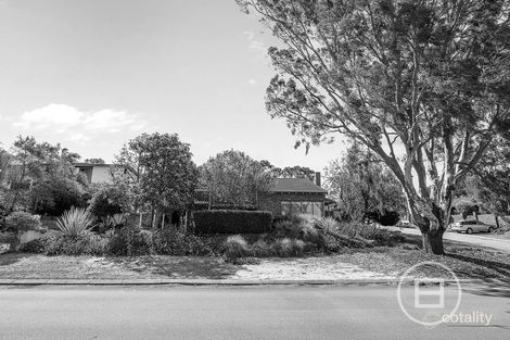 4 Isham Cl, Carine, WA 6020